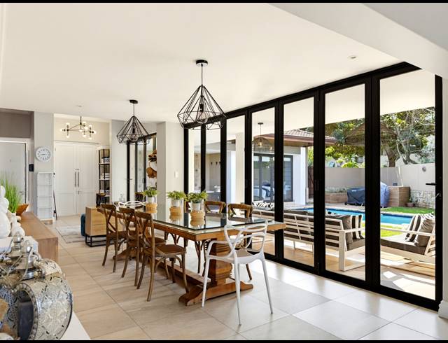 5 BEDROOM FREEHOLD FOR SALE IN ZIMBALI ESTATE